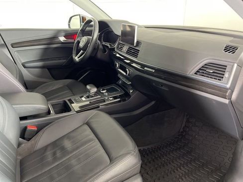 Used 2018 Audi Q5 2.0T Premium Plus w/ Premium Plus Package image 11