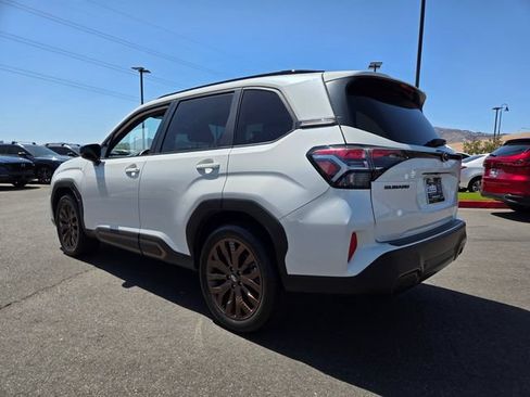 Used 2025 Subaru Forester Sport w/ Popular Package #1 AWD/4WD image 4