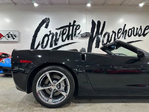 Used 2010 Chevrolet Corvette Grand Sport w/ Preferred Equipment Group image 4