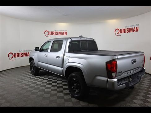 Used 2022 Toyota Tacoma SR5 image 4