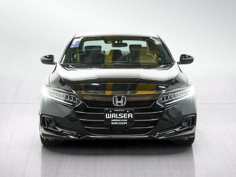 Used 2022 Honda Accord Sport image 8