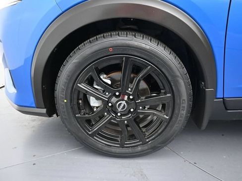 Used 2023 Nissan Kicks SV FWD image 10