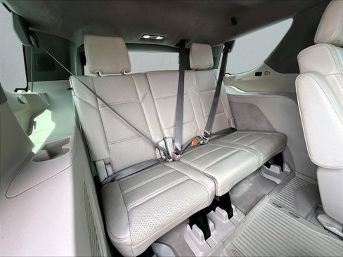 Used 2021 Cadillac Escalade Sport Platinum w/ LPO, ONYX Package AWD/4WD image 30