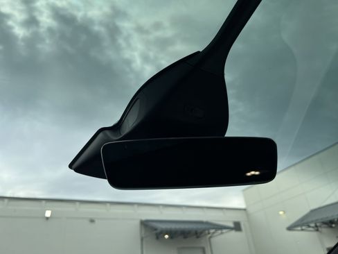 Used 2023 Tesla Model X Plaid image 28