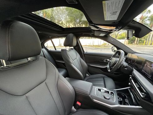Used 2025 BMW 330i Sedan RWD image 31