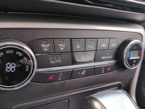 Used 2019 Ford EcoSport Titanium AWD/4WD image 27