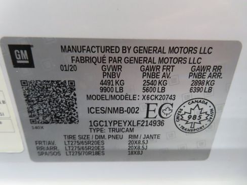 Used 2020 Chevrolet Silverado 2500 LTZ w/ LTZ Premium Package image 79