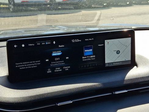 Used 2025 Genesis GV70 2.5T image 17