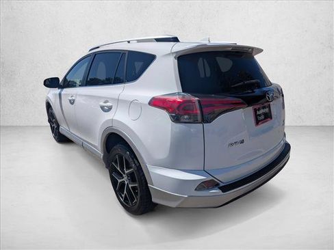 Used 2016 Toyota RAV4 SE AWD/4WD image 9