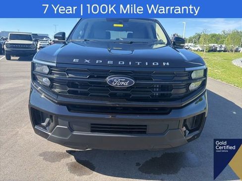 Certified 2025 Ford Expedition Active AWD/4WD image 4