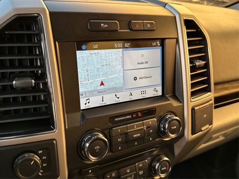 Used 2018 Ford F150 Lariat image 28