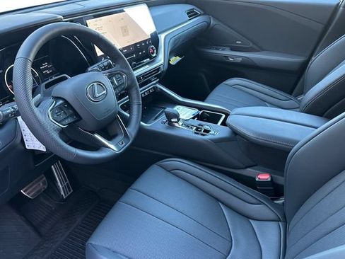 New 2026 Lexus TX 500h AWD image 8