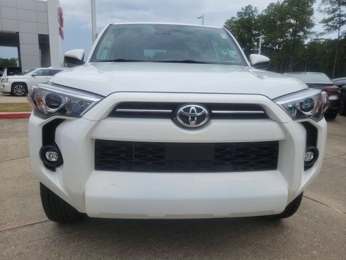 Used 2023 Toyota 4Runner SR5 RWD image 5