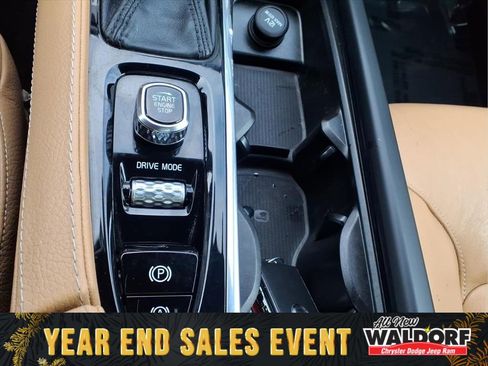 Used 2019 Volvo XC90 T6 Momentum w/ Advanced Package image 15