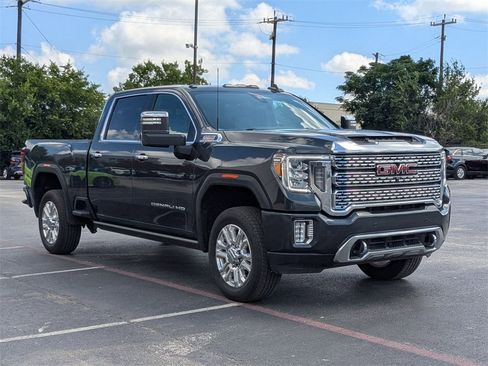 Used 2022 GMC Sierra 2500 Denali w/ Denali Ultimate Package image 8