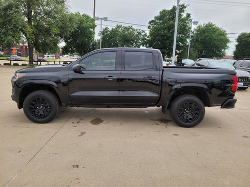 New 2026 Chevrolet Colorado W/T w/ WT Custom Package RWD image 2