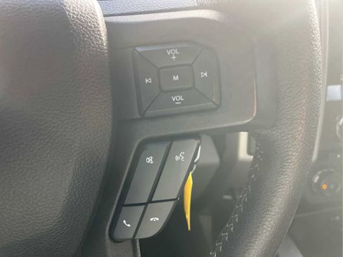 Used 2015 Ford F150 XLT w/ Equipment Group 302A Luxury image 26