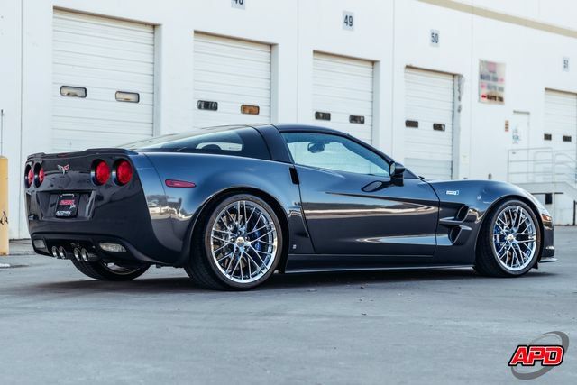 Used 2009 Chevrolet Corvette ZR1 w/ Preferred Equipment Group RWD image 43