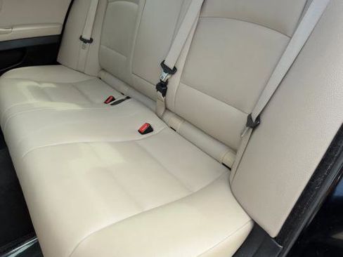 Used 2013 BMW 535i xDrive Sedan AWD/4WD image 37