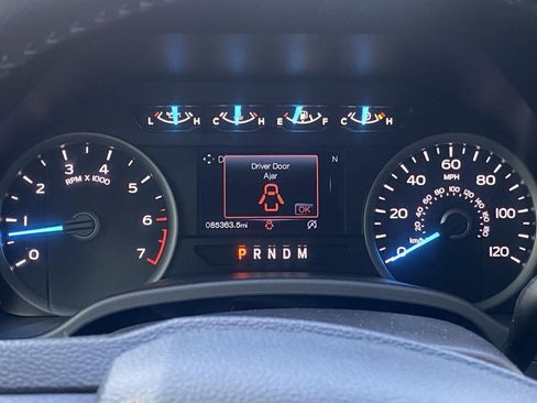Certified 2019 Ford F150 XLT w/ Equipment Group 302A Luxury AWD/4WD image 14