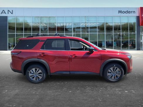 New 2026 Nissan Pathfinder SV image 4