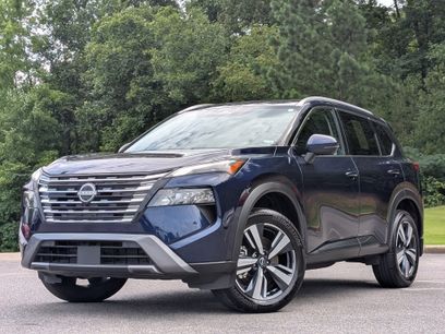 Used 2025 Nissan Rogue SL w/ Tech Package