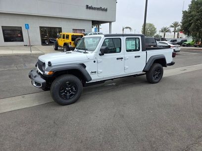 New 2026 Jeep Gladiator Sport