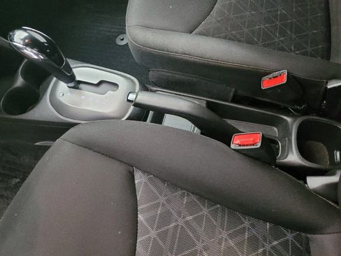 Used 2019 Chevrolet Spark LS image 26