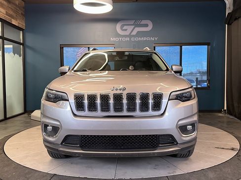 Used 2020 Jeep Cherokee Limited image 8