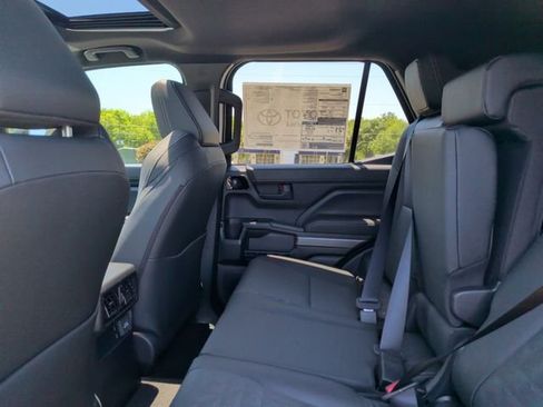 New 2026 Toyota 4Runner 4WD image 30