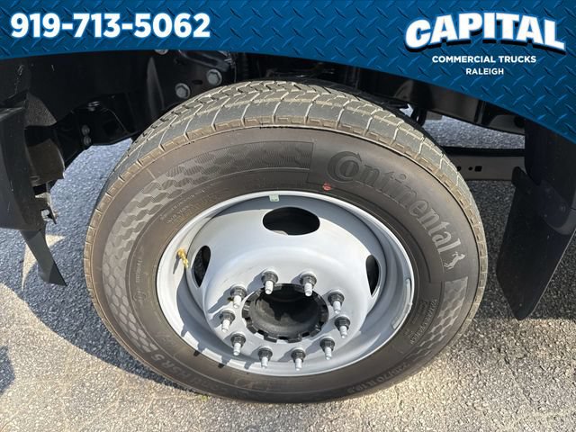 New 2026 Ford F550 2WD Crew Cab image 15