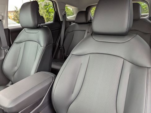 New 2026 Kia Sportage EX image 22