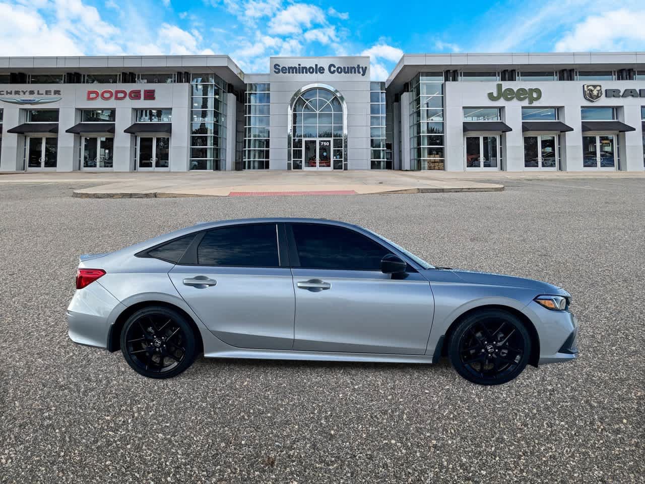 Used 2024 Honda Civic Sport image 9