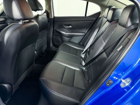 Used 2022 Nissan Sentra SR w/ Trunk Package image 35