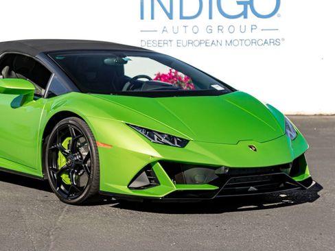 Used 2020 Lamborghini Huracan EVO image 7