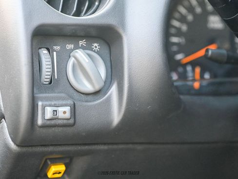 Used 2002 Pontiac Firebird Trans Am RWD image 61
