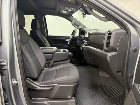 Used 2023 Chevrolet Silverado 1500 LT image 29