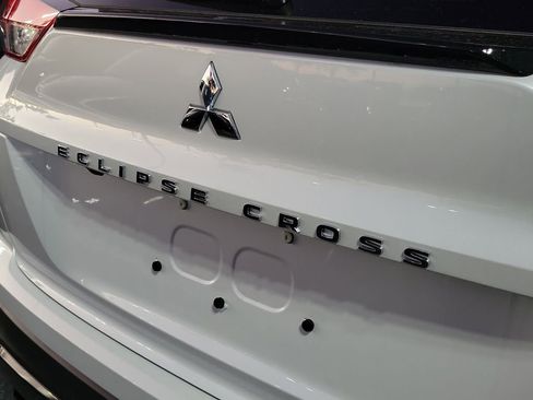 New 2026 Mitsubishi Eclipse Cross SEL AWD/4WD image 7
