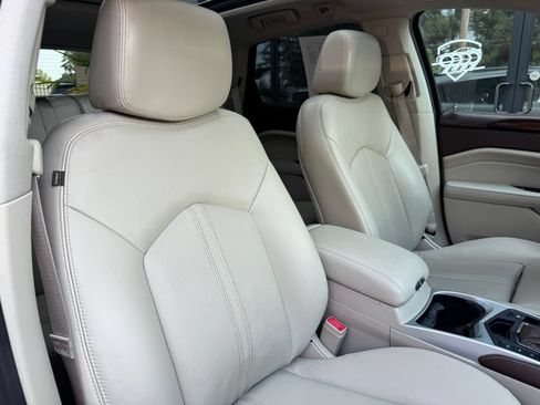 Used 2016 Cadillac SRX Performance w/ Driver Awareness Package FWD image 25