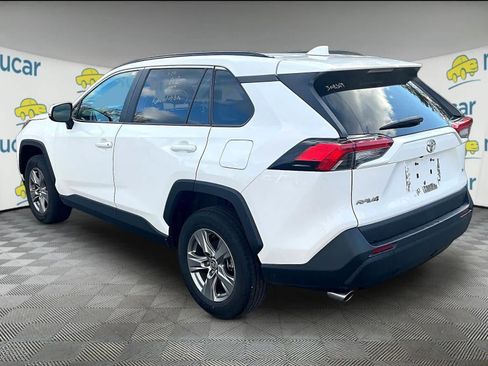 Used 2024 Toyota RAV4 XLE image 3