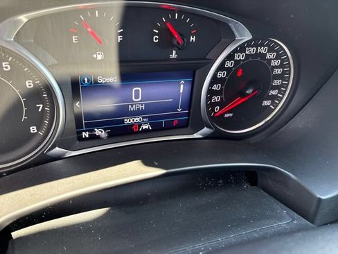 Used 2020 GMC Terrain SLE AWD/4WD image 7