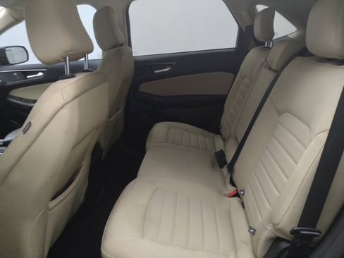 Used 2022 Ford Edge SE AWD/4WD image 18