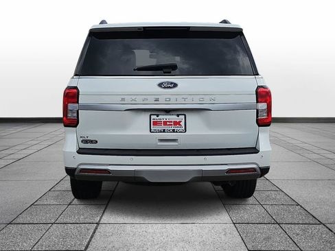 Used 2022 Ford Expedition XLT RWD image 6