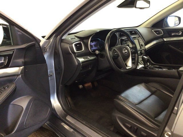 Used 2023 Nissan Maxima SV w/ Floor Mat Group FWD image 21