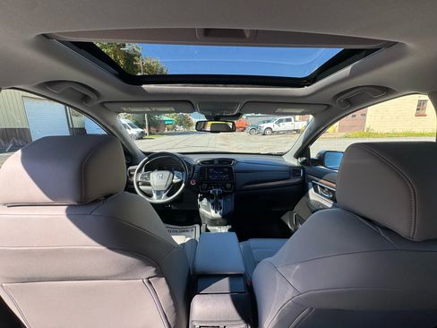 Used 2019 Honda CR-V Touring image 32