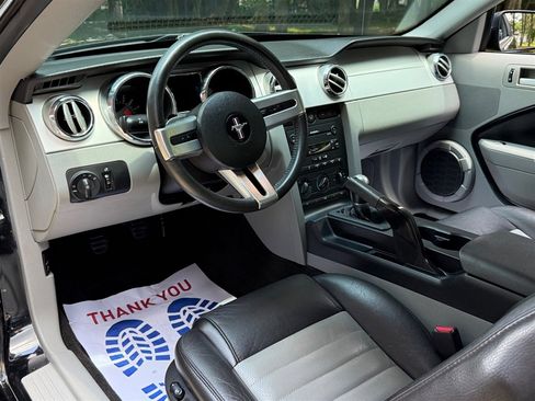 Used 2007 Ford Mustang GT RWD image 34