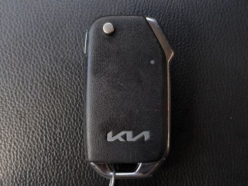Used 2024 Kia Soul LX w/ Option Group 015 FWD image 20