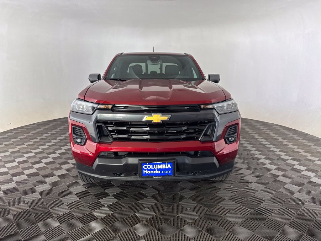 Used 2026 Chevrolet Colorado LT w/ LT Convenience Package AWD/4WD image 3