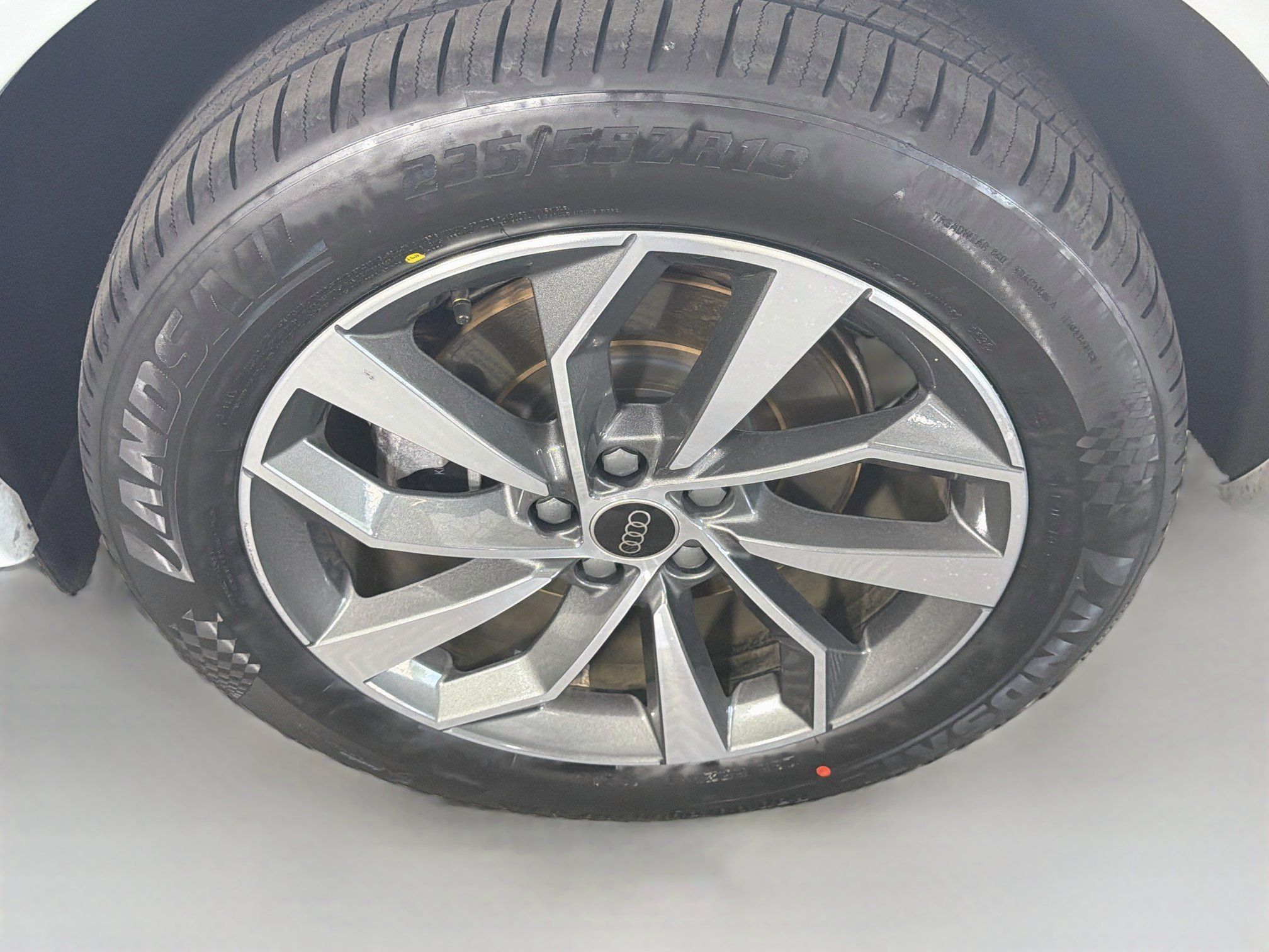 Used 2024 Audi Q5 2.0T Premium Plus AWD/4WD image 11