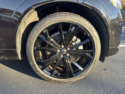 Used 2024 Volvo XC60 T8 Ultimate w/ Protection Package Premier image 2